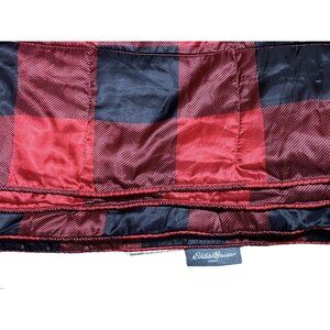 Eddie Bauer Down Alternative Throw blanket Red Black Buffalo Plaid‎ Packable